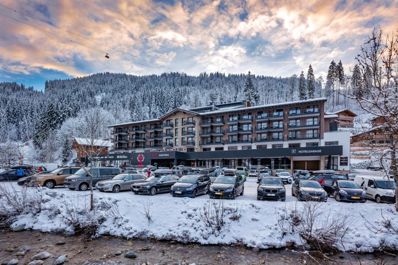 Hotel Adapura Ваграйн Екстер'єр фото